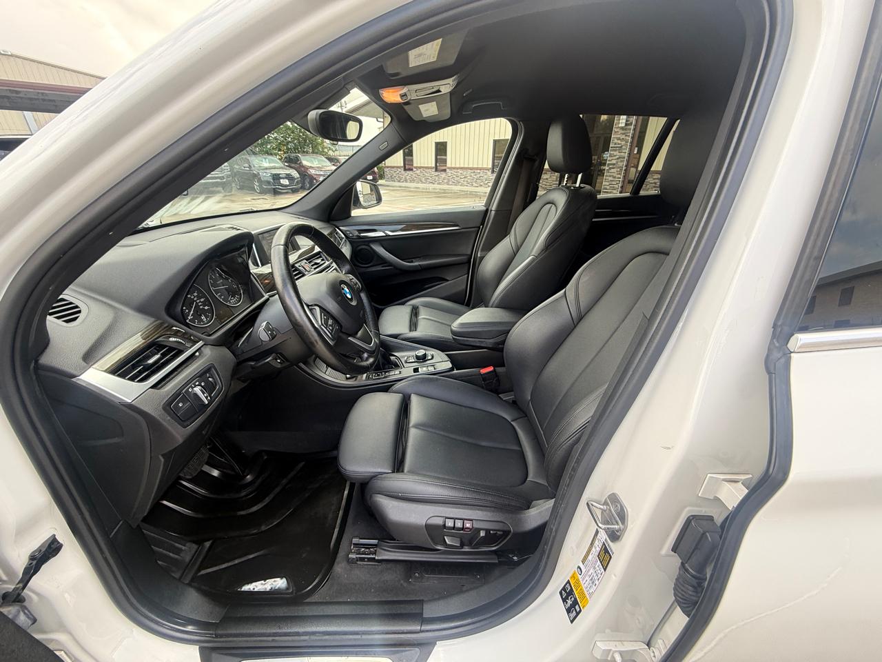 Photo 16 of 2017 BMW X1 Xdrive28i for sale in Houston, TX