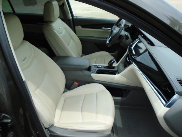 Photo 12 of 2020 Cadillac Xt6 Premium for sale in Houston, TX