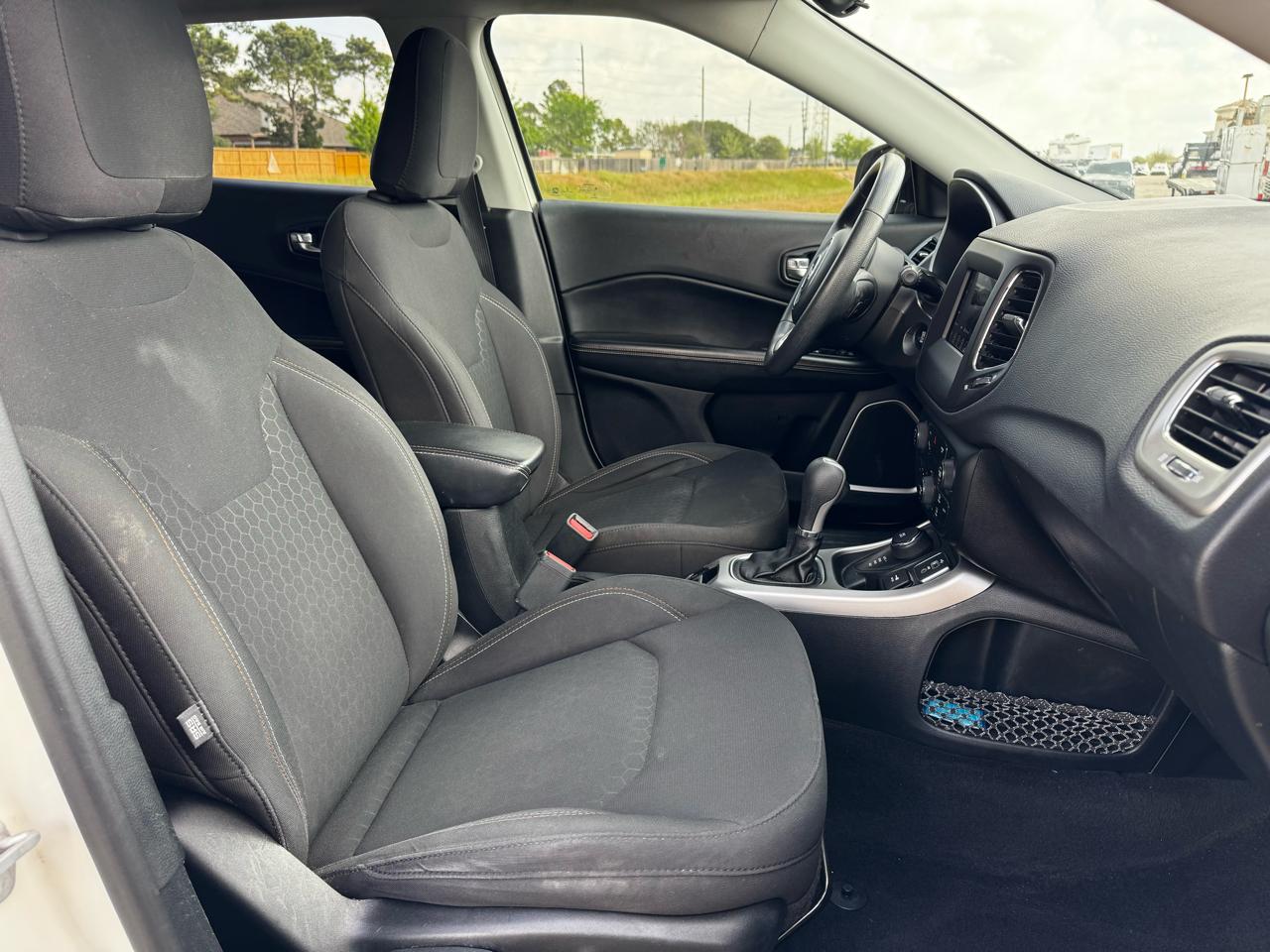 Photo 17 of 2018 Jeep Compass Sport for sale in Katy, TX