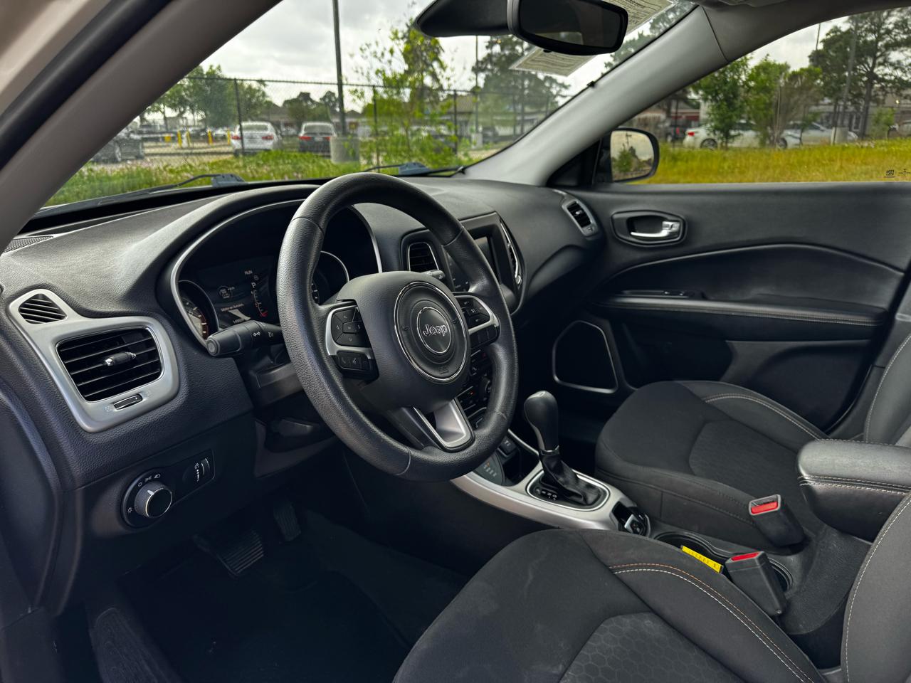 Photo 29 of 2018 Jeep Compass Sport for sale in Katy, TX