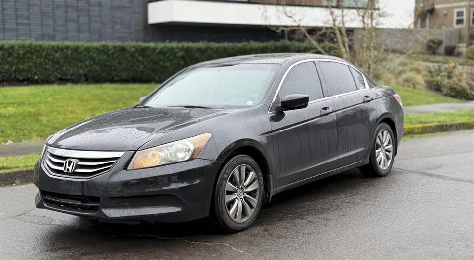 Photo 4 of 2012 Honda Accord EX-L for sale in Houston, TX
