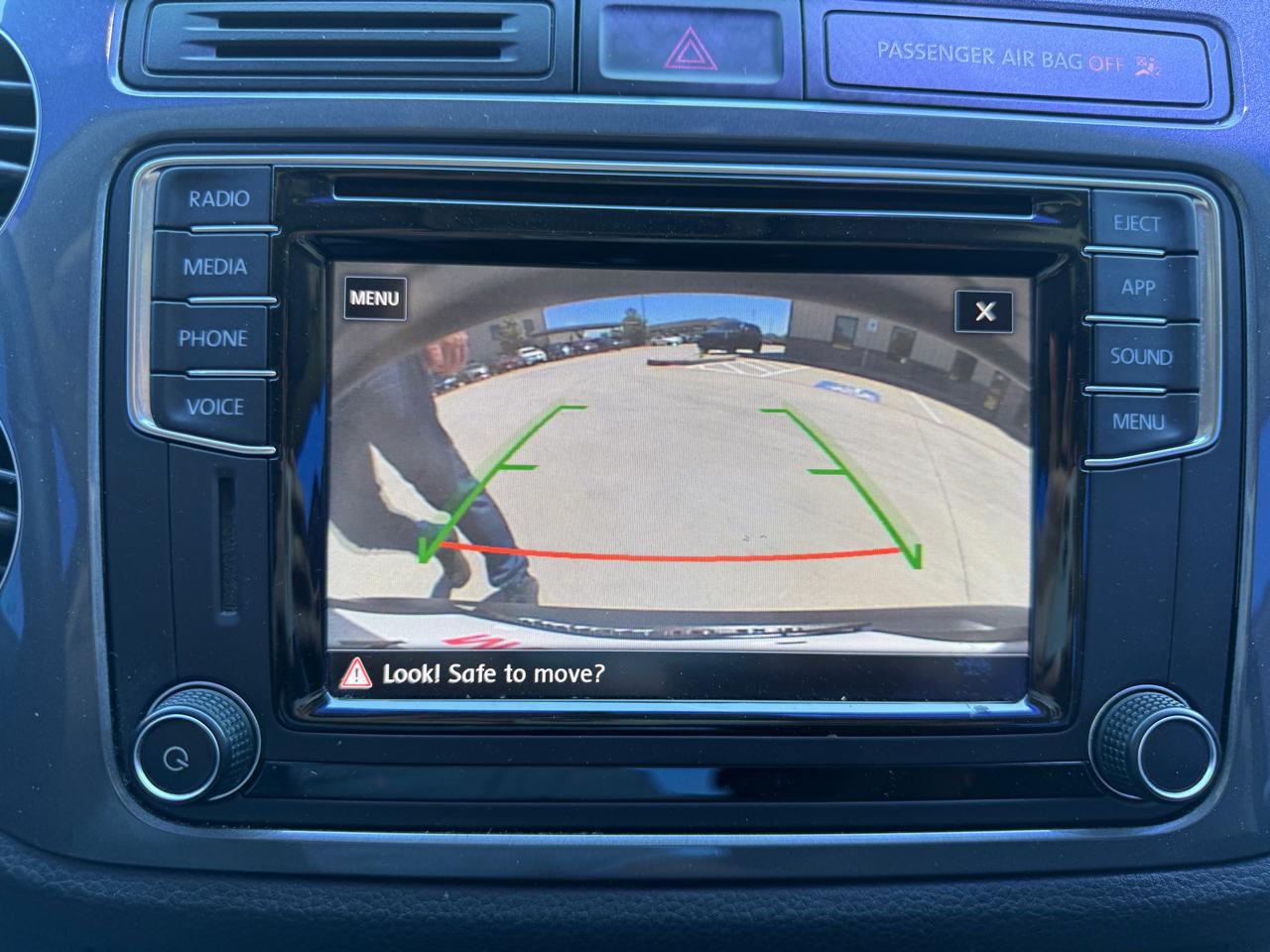 Photo 32 of 2018 Volkswagen Tiguan Limited 4motion for sale in Houston, TX
