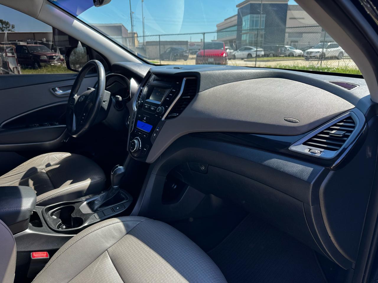Photo 17 of 2014 Hyundai Santa Fe Wagon for sale in Katy, TX