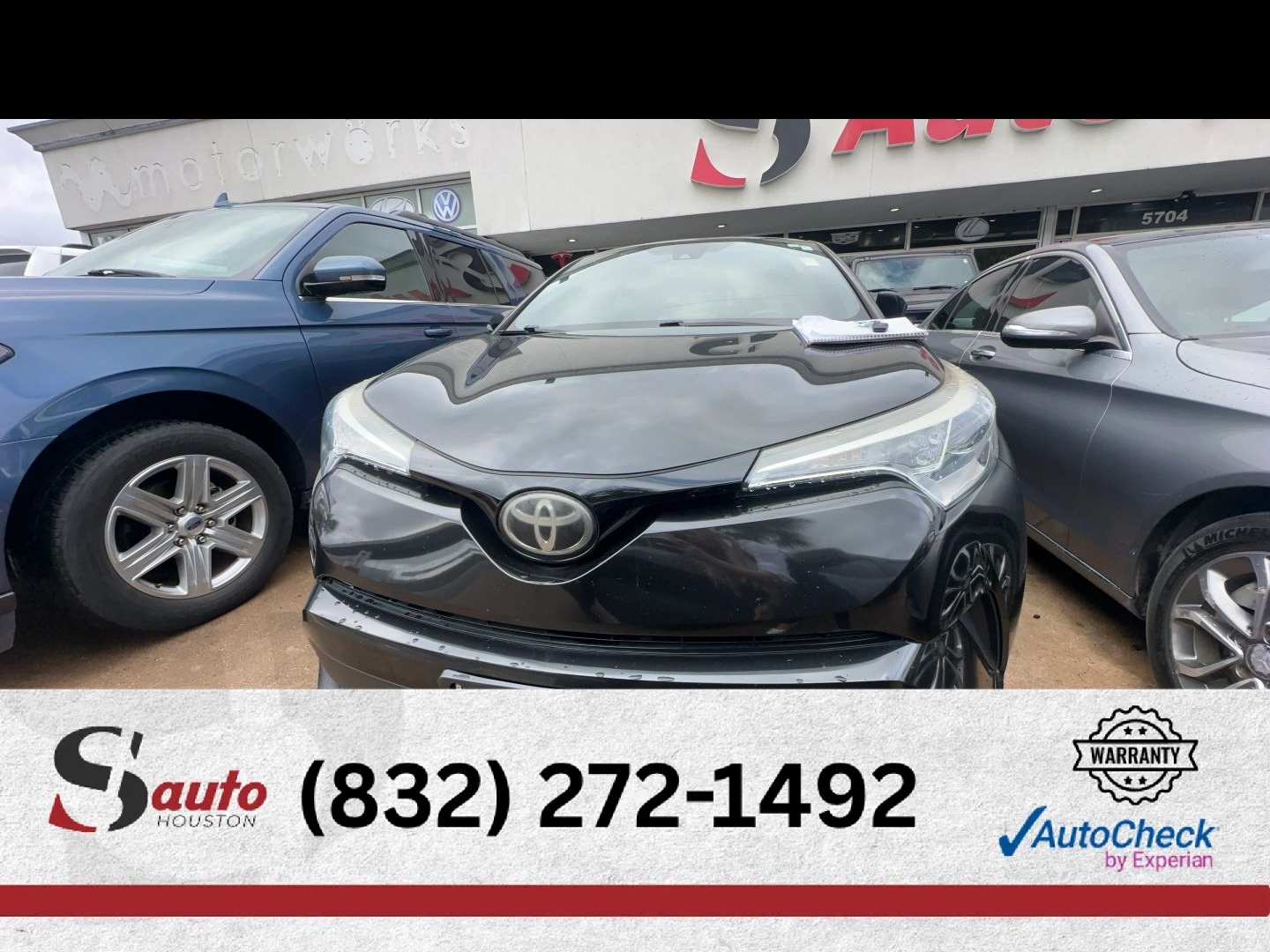 Photo 2 of 2018 Toyota C-Hr XLE for sale in Houston, TX