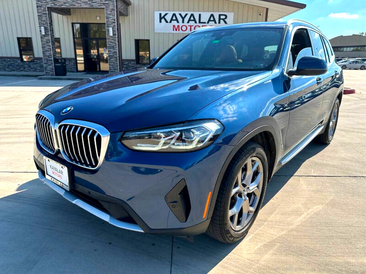 Photo 2 of 2022 BMW X3 Sdrive30i for sale in Houston, TX