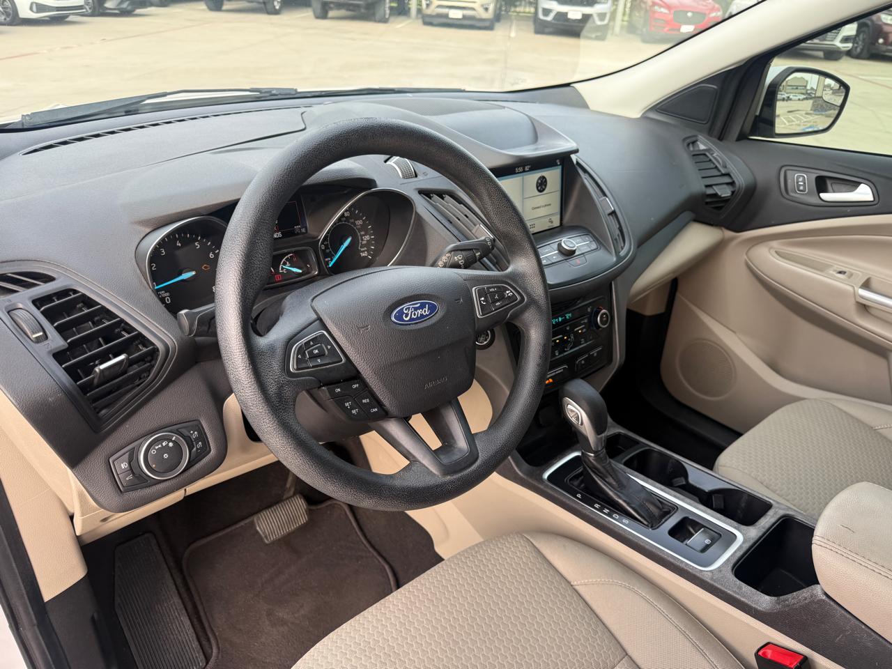 Photo 15 of 2019 Ford Escape SE for sale in Houston, TX