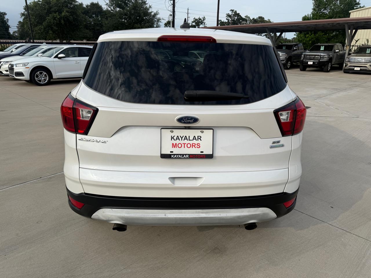 Photo 10 of 2019 Ford Escape SE for sale in Houston, TX