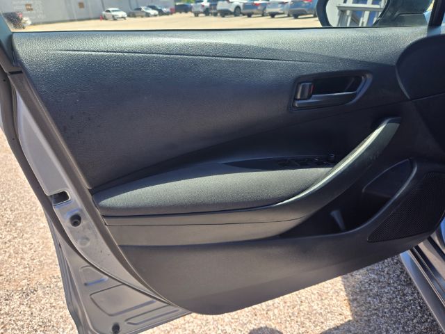 Photo 13 of 2022 Toyota Corolla LE for sale in Houston, TX