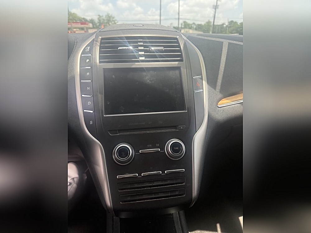 Photo 6 of 2016 Lincoln Mkc Select for sale in Cypress, TX