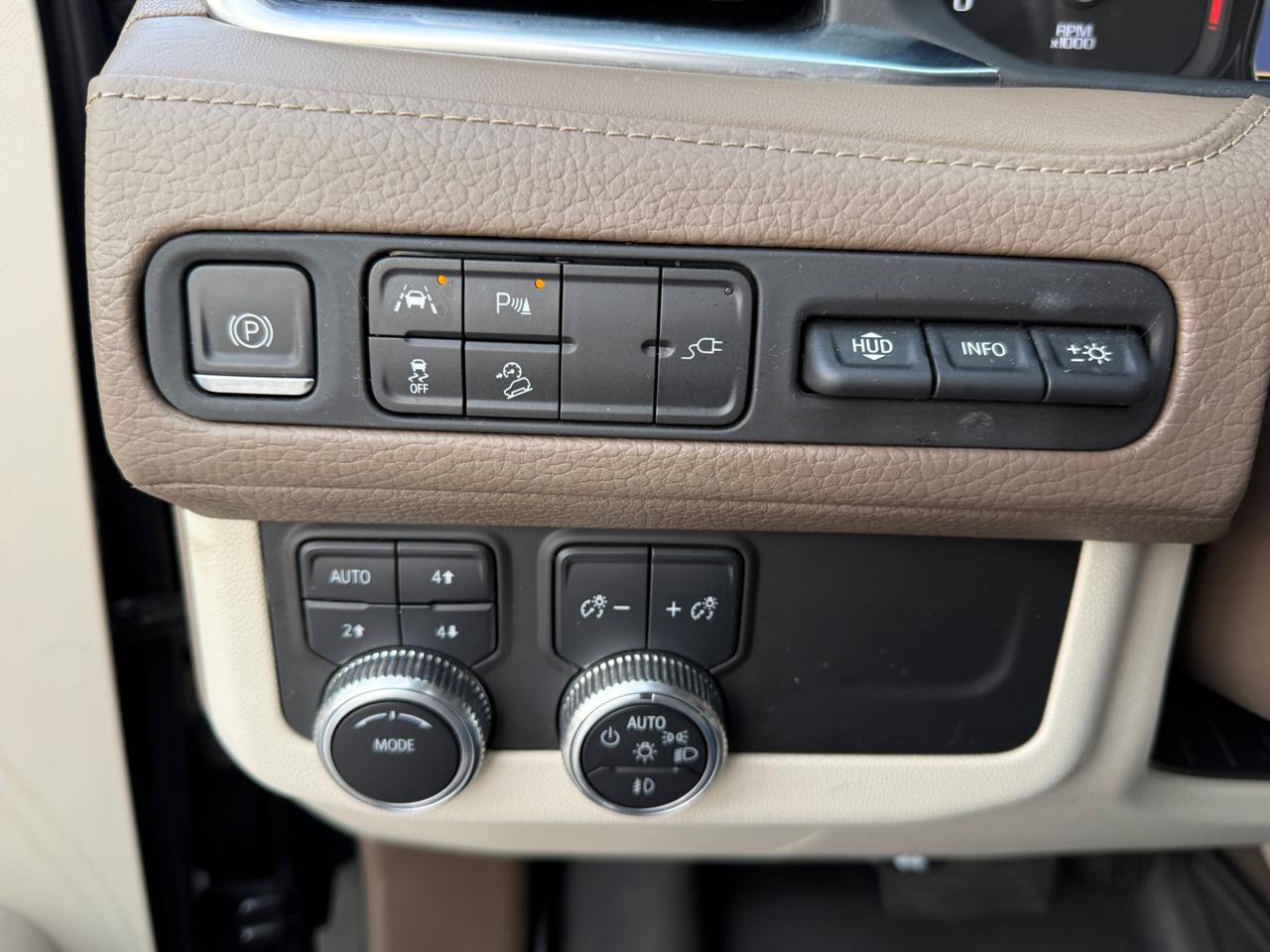 Photo 38 of 2021 GMC Yukon Denali for sale in Houston, TX