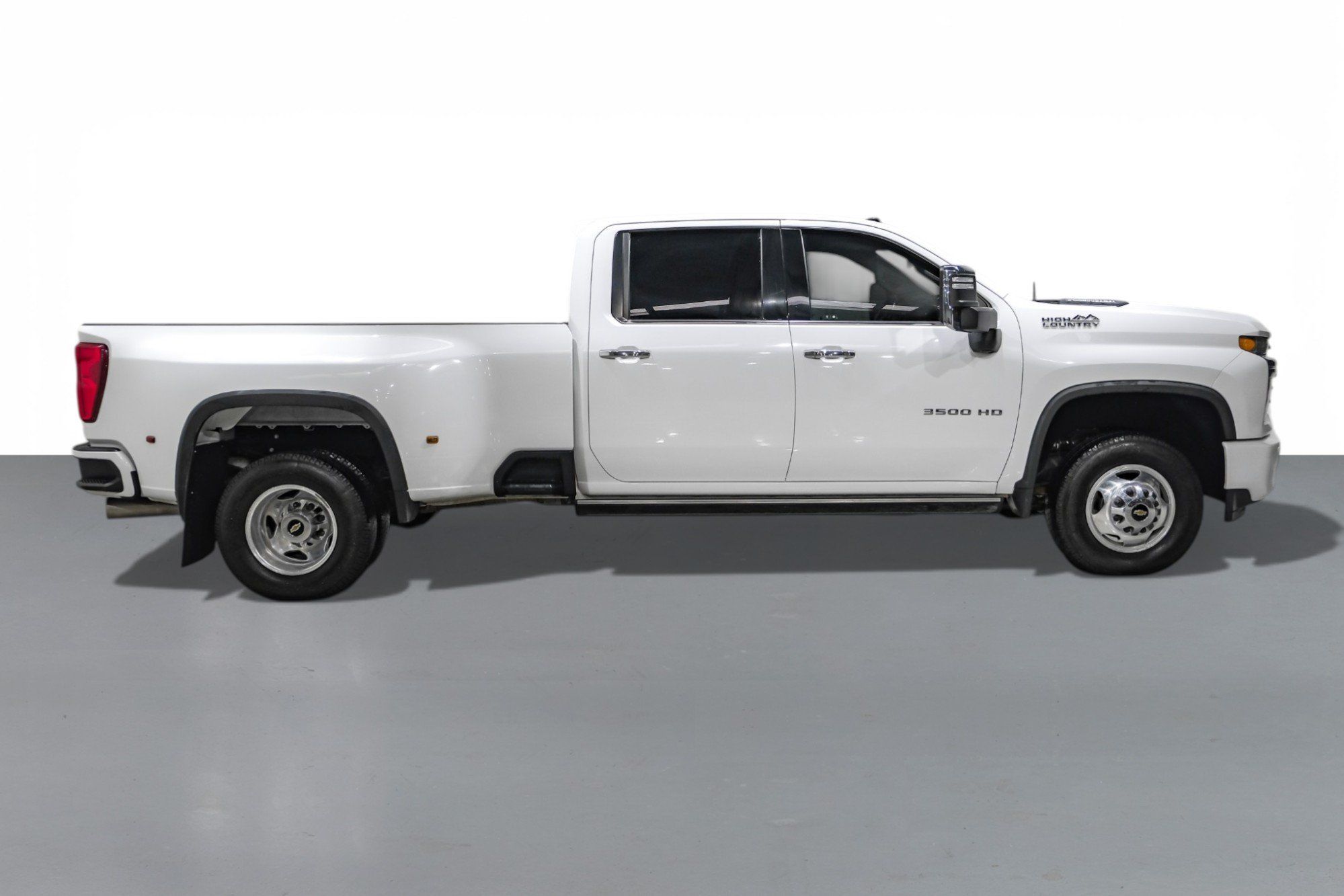 Photo 9 of 2022 Chevrolet Silverado Hd High for sale in Katy, TX