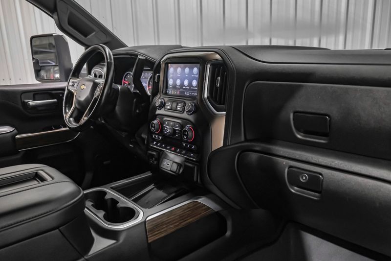 Photo 24 of 2022 Chevrolet Silverado Hd High for sale in Katy, TX