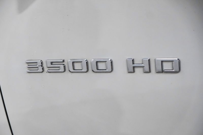 Photo 114 of 2022 Chevrolet Silverado Hd High for sale in Katy, TX