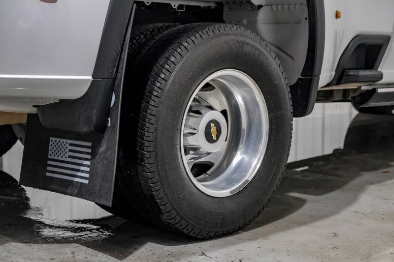 Photo 128 of 2022 Chevrolet Silverado Hd High for sale in Katy, TX