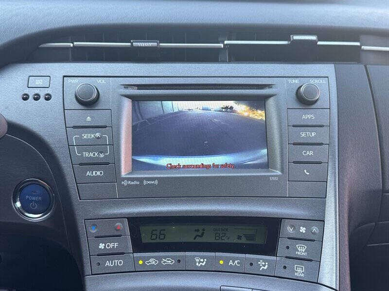 Photo 14 of 2015 Toyota Prius ZVW30L for sale in Cypress, TX