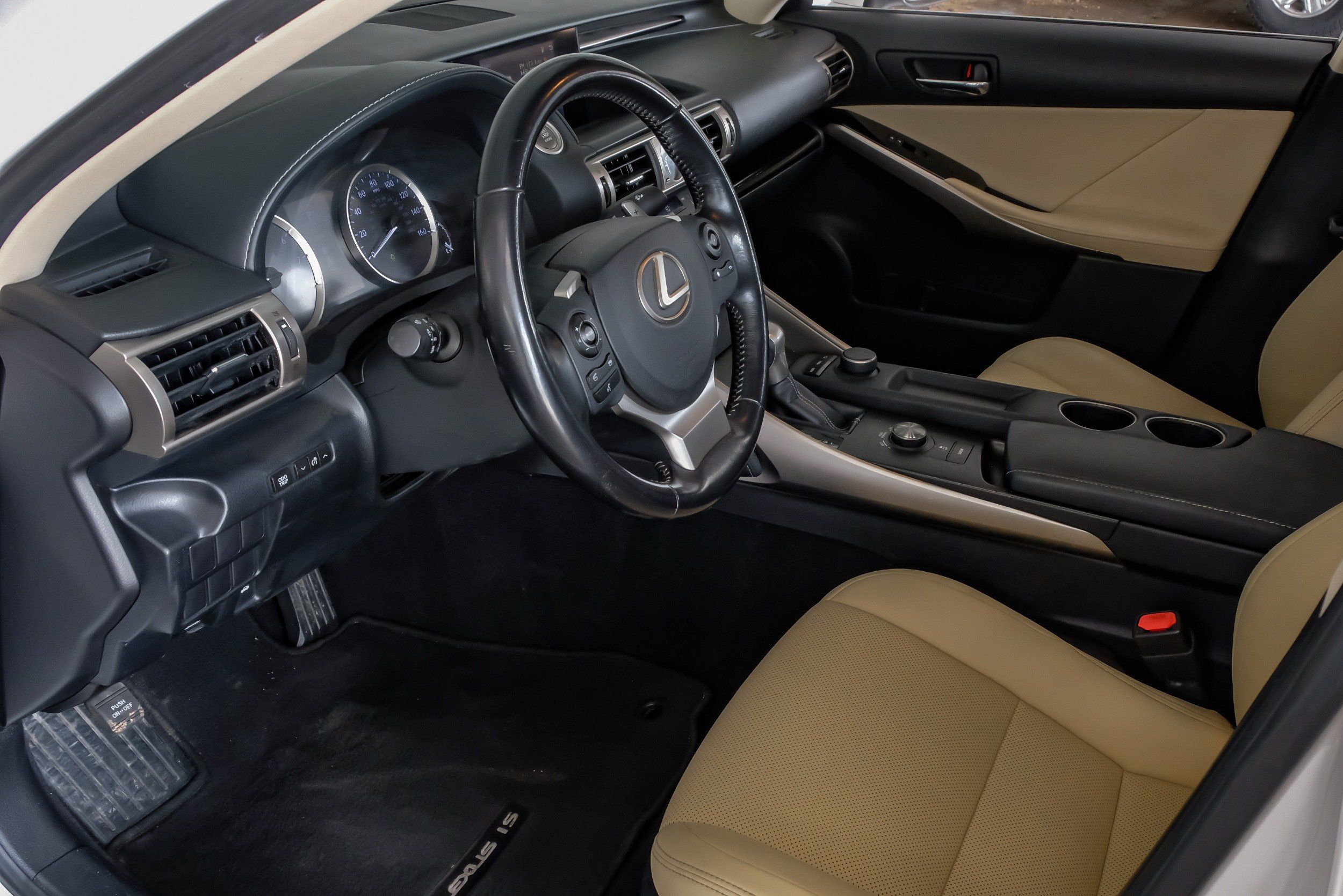 Photo 27 of 2016 Lexus Is 200t for sale in Katy, TX
