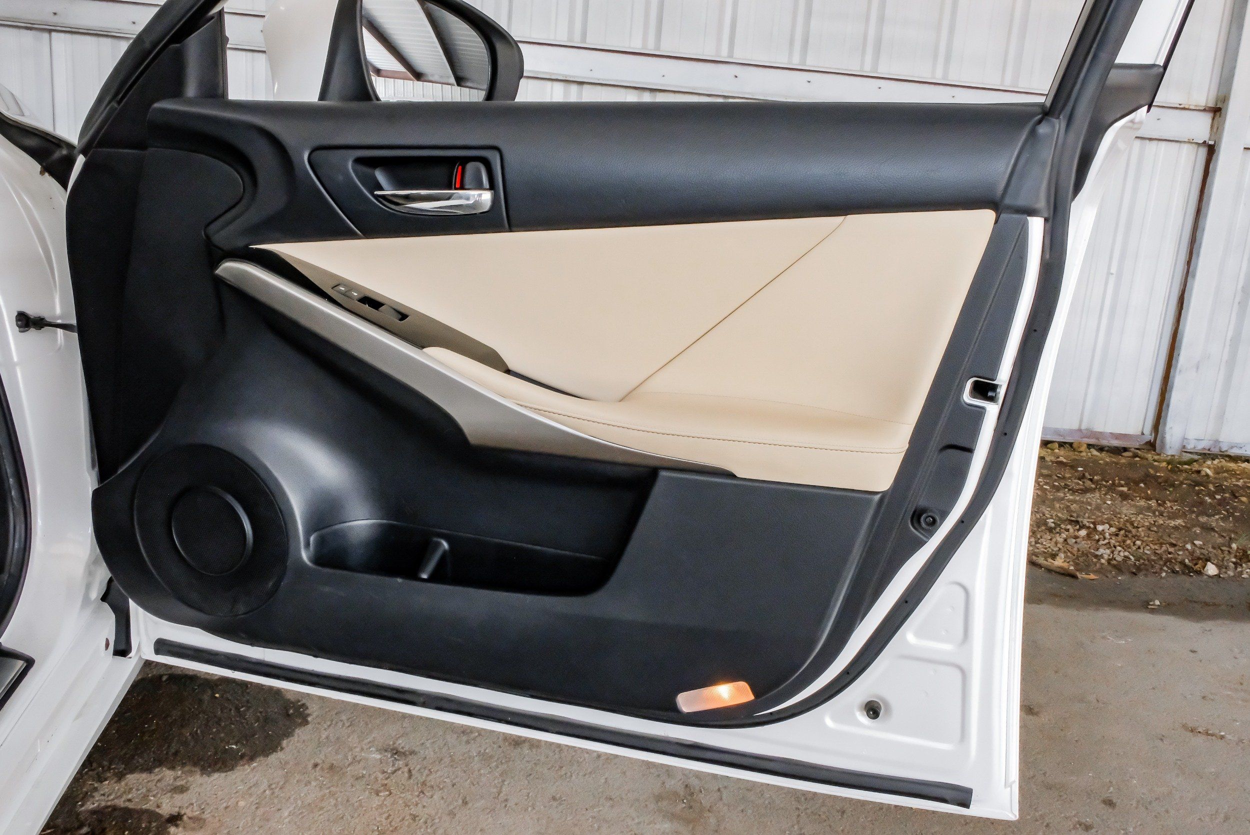 Photo 89 of 2016 Lexus Is 200t for sale in Katy, TX