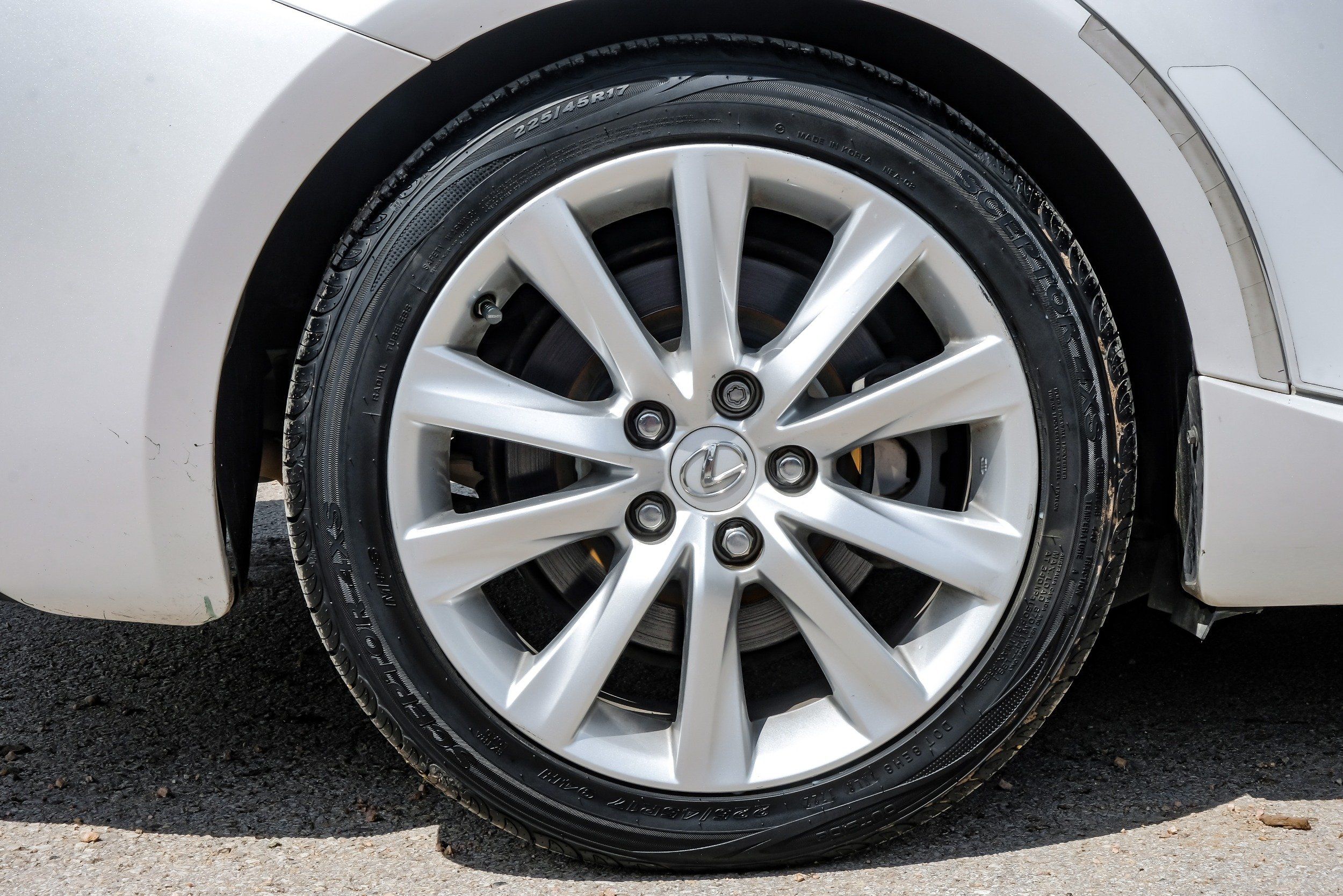 Photo 115 of 2016 Lexus Is 200t for sale in Katy, TX