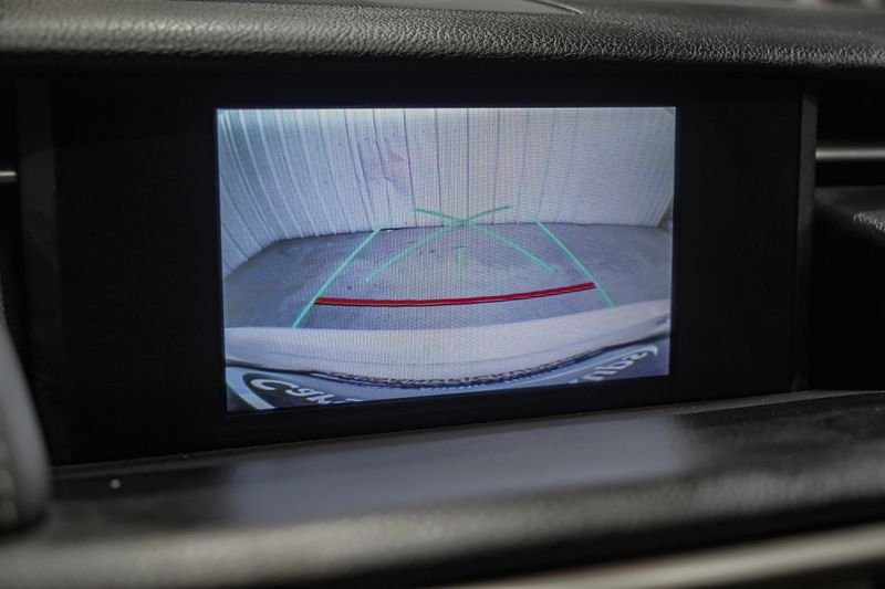 Photo 32 of 2016 Lexus Is 200t for sale in Katy, TX