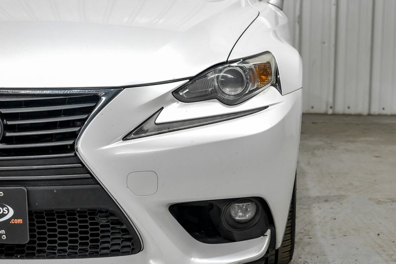 Photo 76 of 2016 Lexus Is 200t for sale in Katy, TX