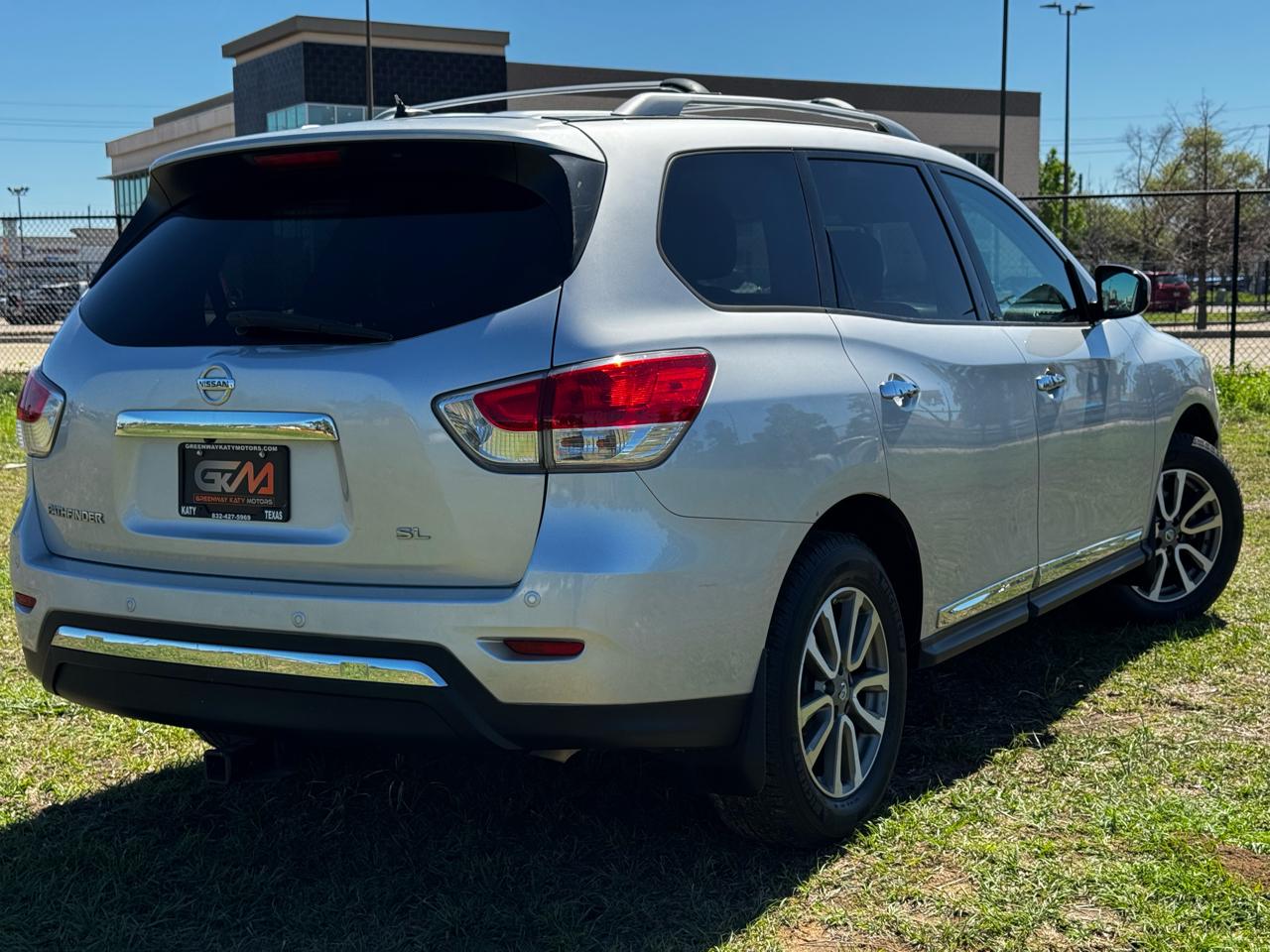 Photo 5 of 2013 Nissan Pathfinder Wagon for sale in Katy, TX