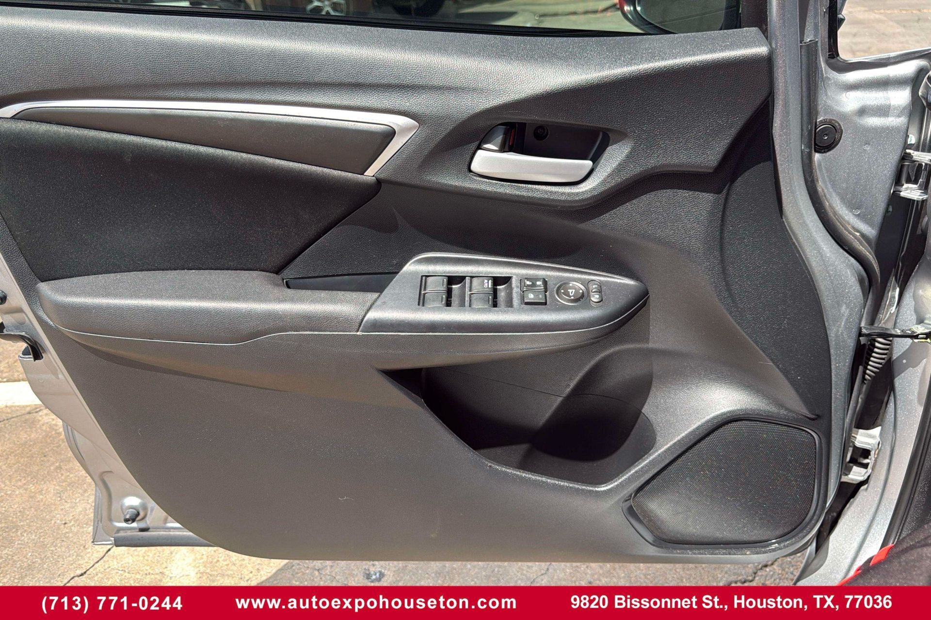 Photo 16 of 2020 Honda Fit LX for sale in Houston, TX