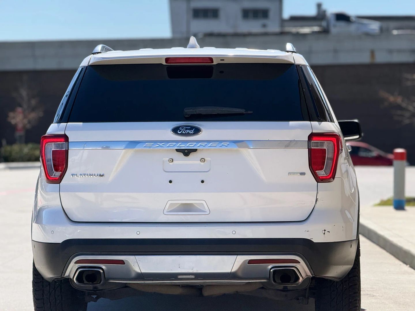 Photo 5 of 2016 Ford Explorer Platinum for sale in Houston, TX
