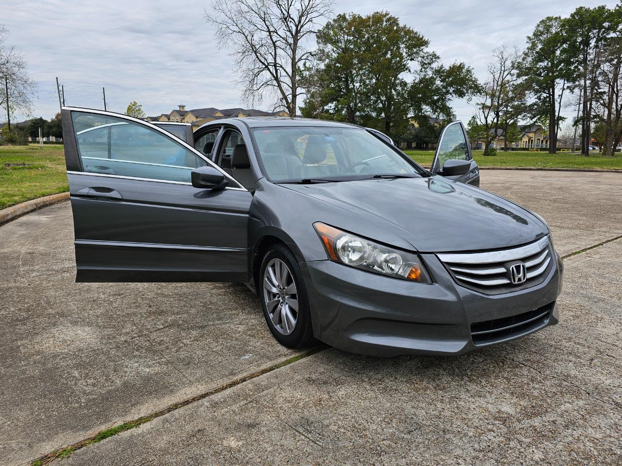 Photo 15 of 2012 Honda Accord EX-L for sale in Houston, TX