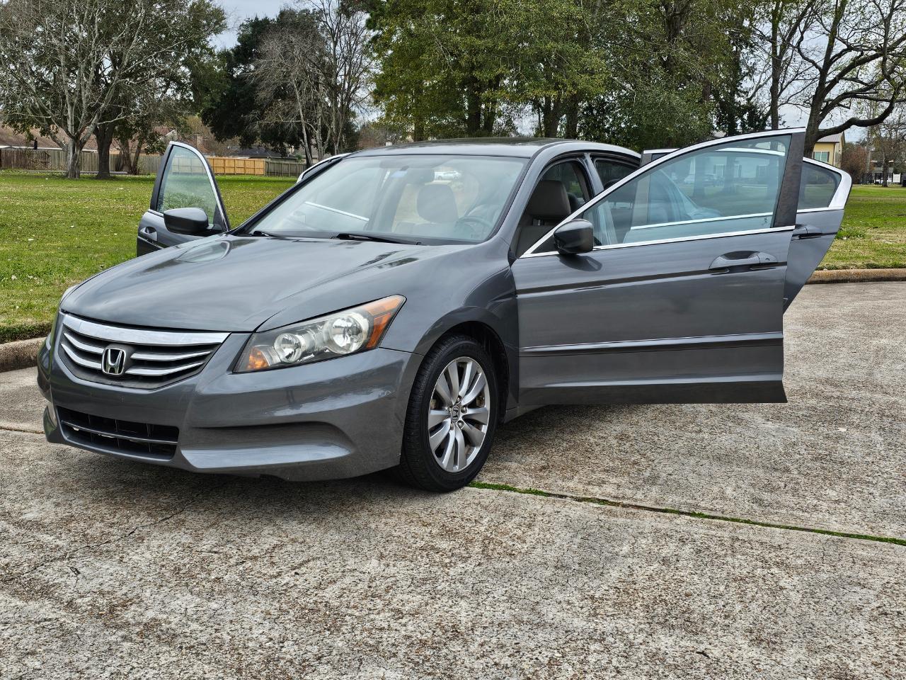Photo 17 of 2012 Honda Accord EX-L for sale in Houston, TX
