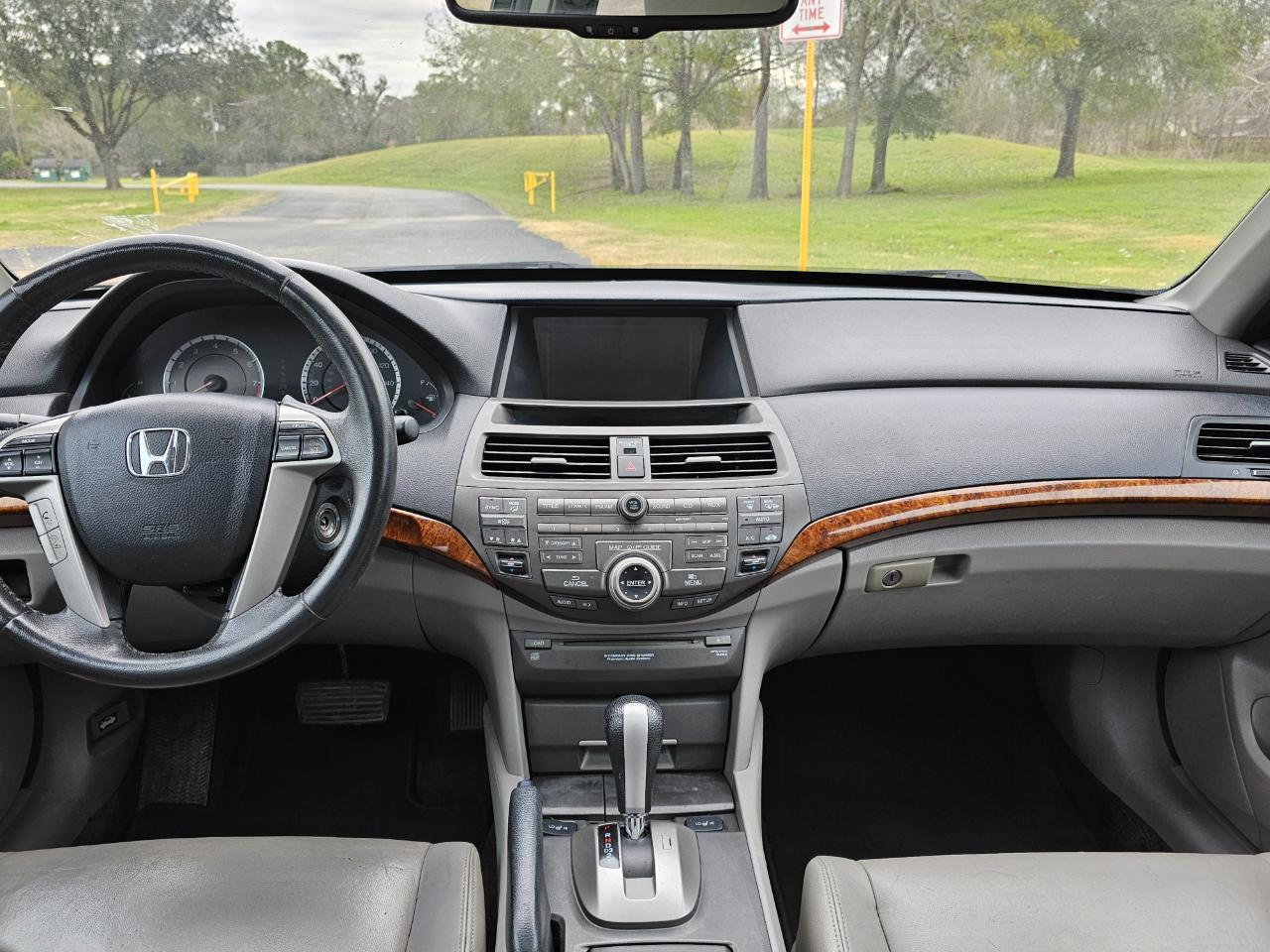 Photo 30 of 2012 Honda Accord EX-L for sale in Houston, TX