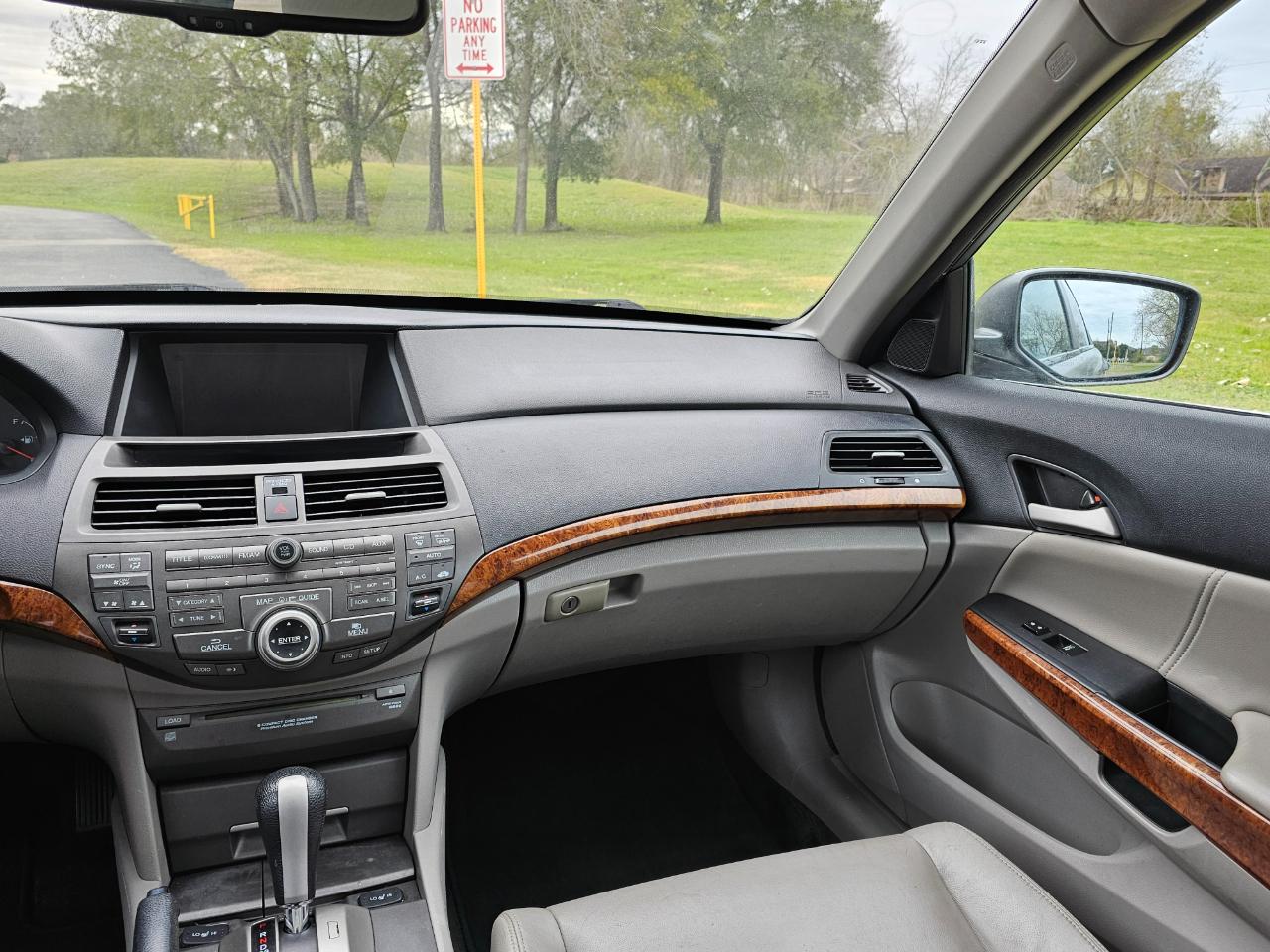 Photo 31 of 2012 Honda Accord EX-L for sale in Houston, TX
