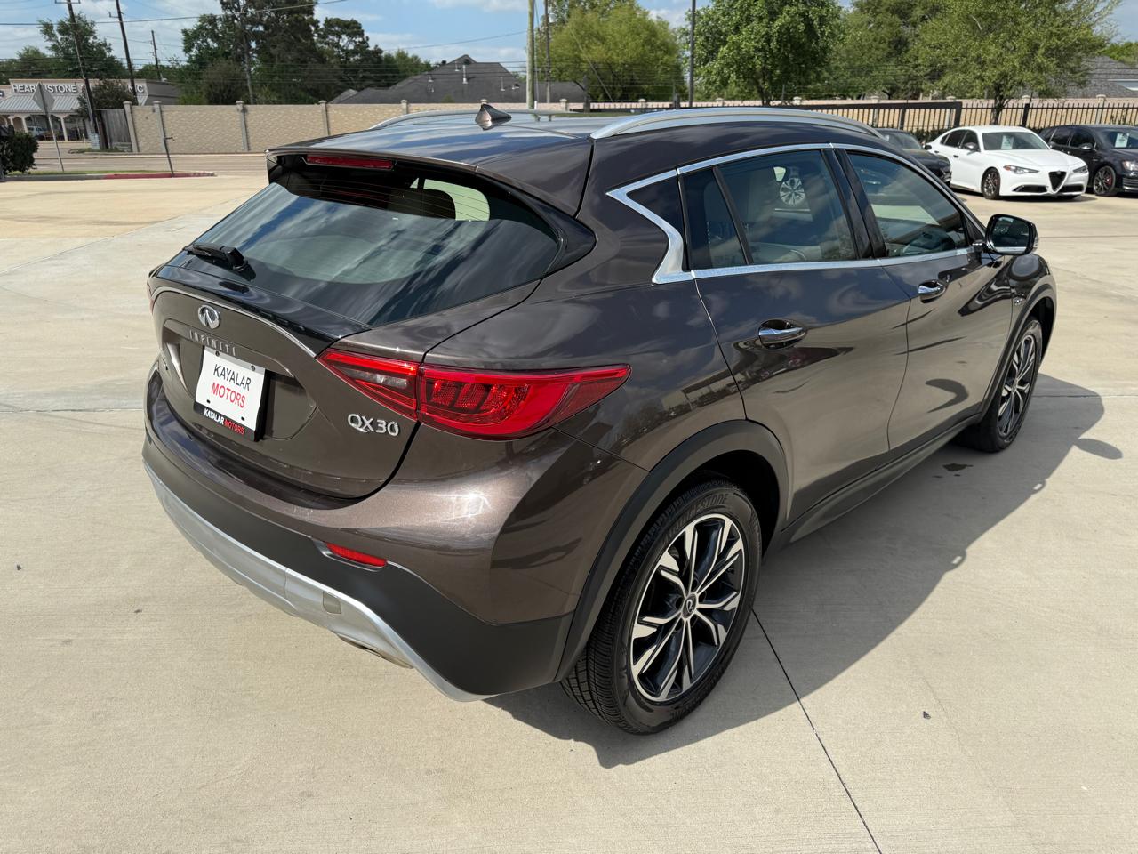 Photo 12 of 2018 Infiniti Qx30 Luxury AWD for sale in Houston, TX