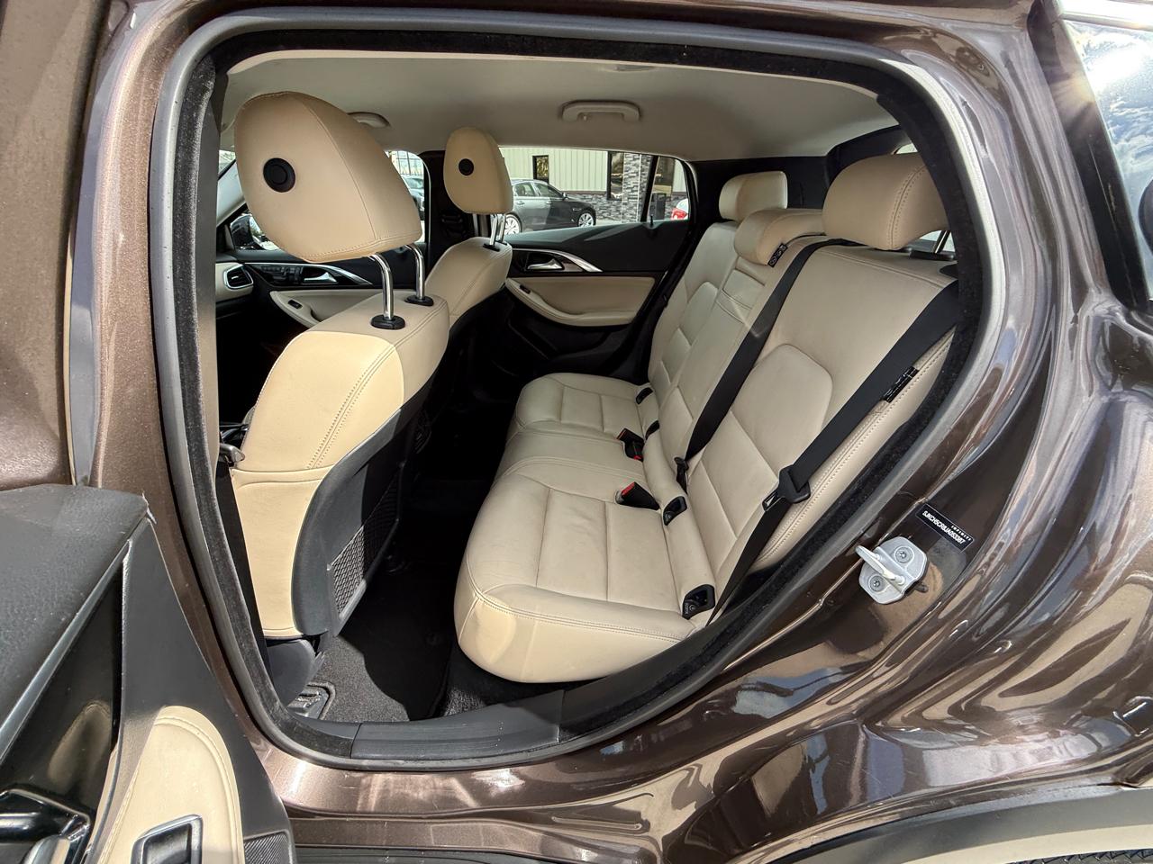 Photo 20 of 2018 Infiniti Qx30 Luxury AWD for sale in Houston, TX