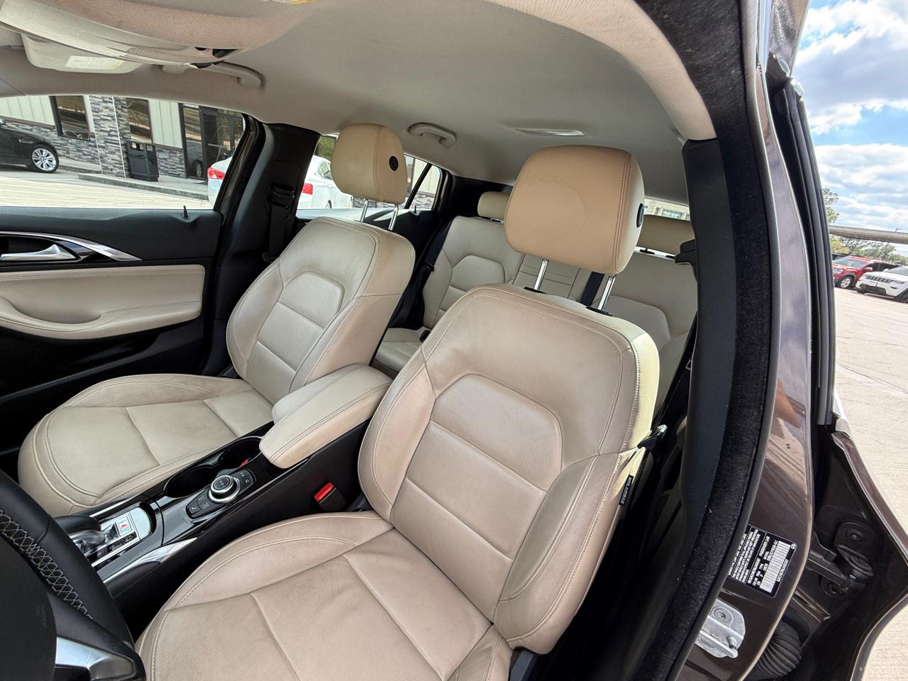 Photo 22 of 2018 Infiniti Qx30 Luxury AWD for sale in Houston, TX
