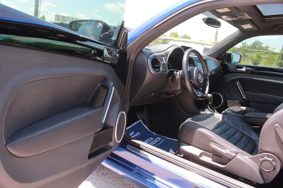 Photo 12 of 2014 Volkswagen Beetle R-line for sale in Cypress, TX