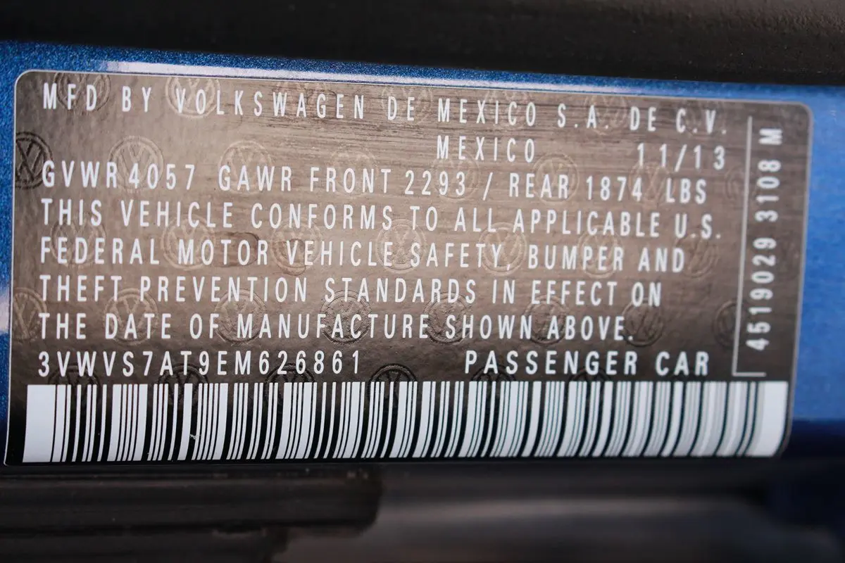 Photo 15 of 2014 Volkswagen Beetle R-line for sale in Cypress, TX