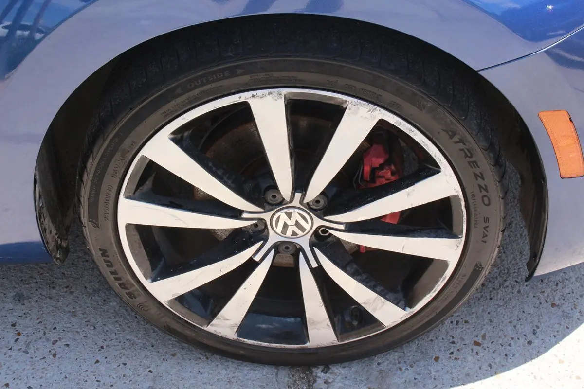 Photo 23 of 2014 Volkswagen Beetle R-line for sale in Cypress, TX