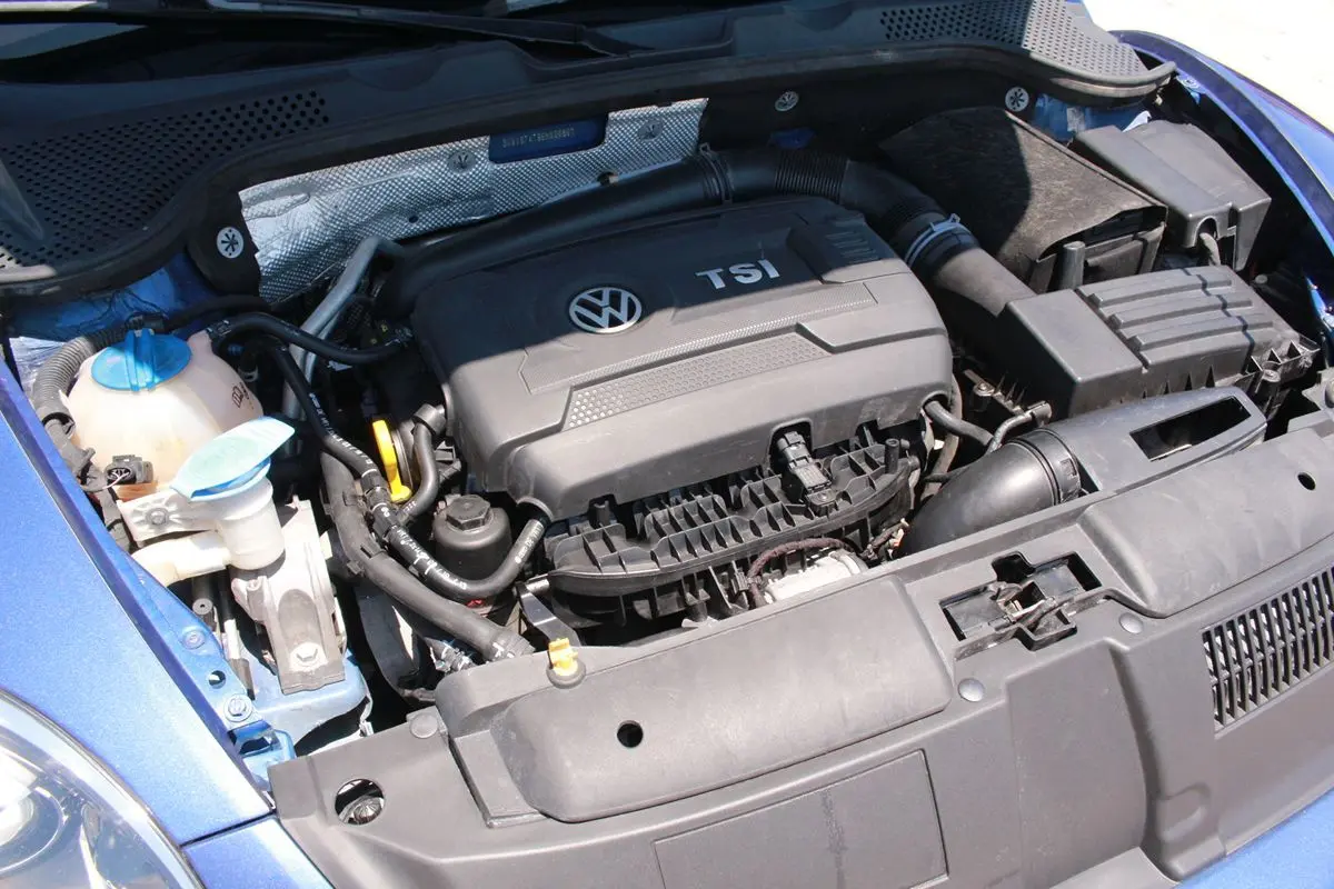 Photo 27 of 2014 Volkswagen Beetle R-line for sale in Cypress, TX