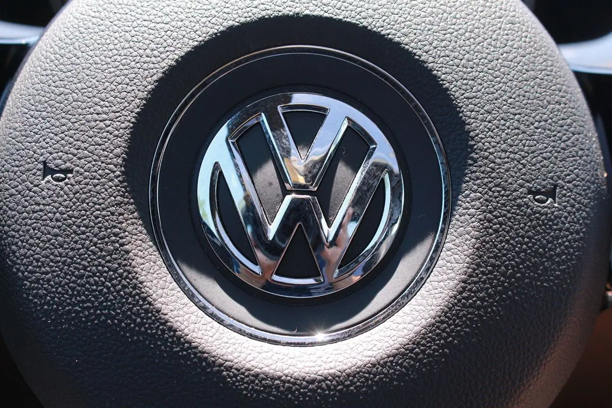 Photo 34 of 2014 Volkswagen Beetle R-line for sale in Cypress, TX
