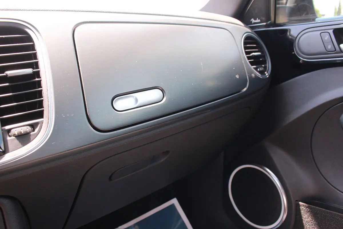 Photo 61 of 2014 Volkswagen Beetle R-line for sale in Cypress, TX