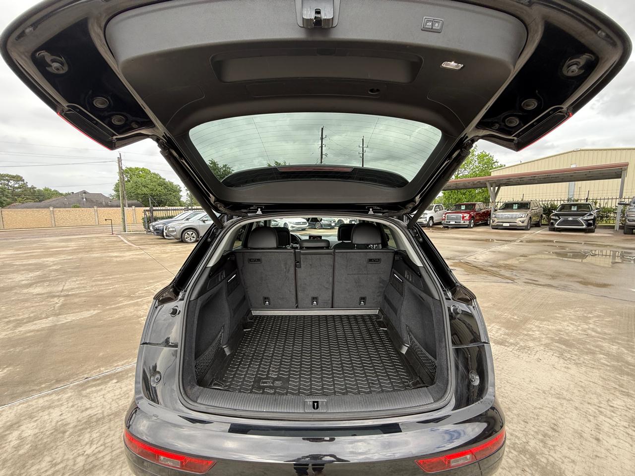 Photo 30 of 2018 Audi Q5 Quattro for sale in Houston, TX