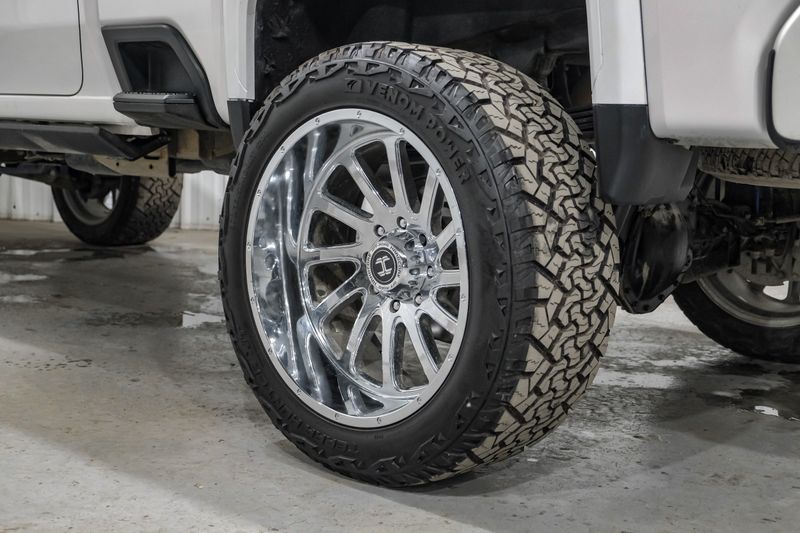 Photo 124 of 2022 GMC Sierra Hd Denali for sale in Katy, TX
