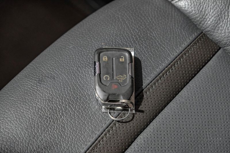 Photo 130 of 2022 GMC Sierra Hd Denali for sale in Katy, TX