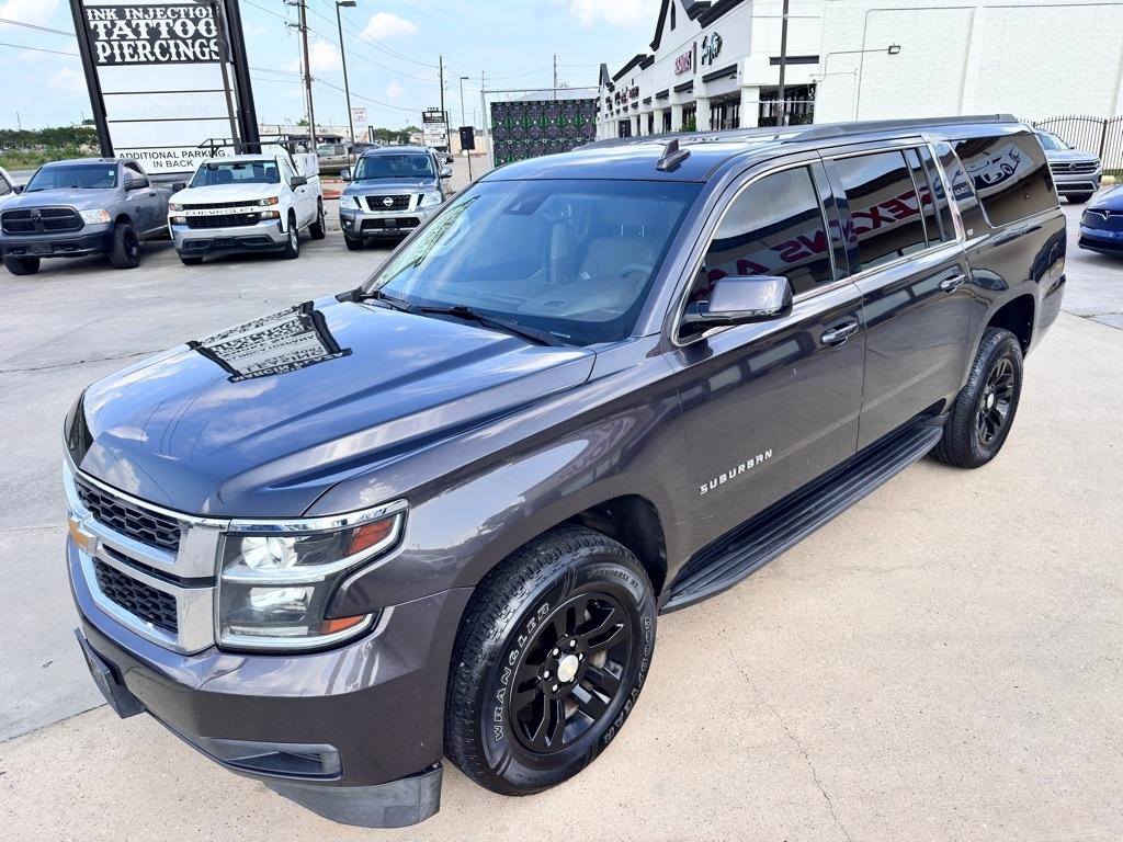 Photo 15 of 2018 Chevrolet Suburban LT for sale in Spring, TX