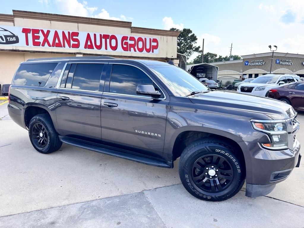 Photo 6 of 2018 Chevrolet Suburban LT for sale in Spring, TX
