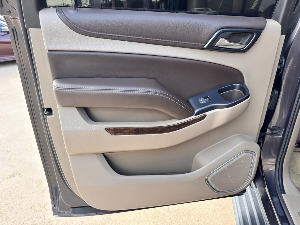 Photo 34 of 2018 Chevrolet Suburban LT for sale in Spring, TX