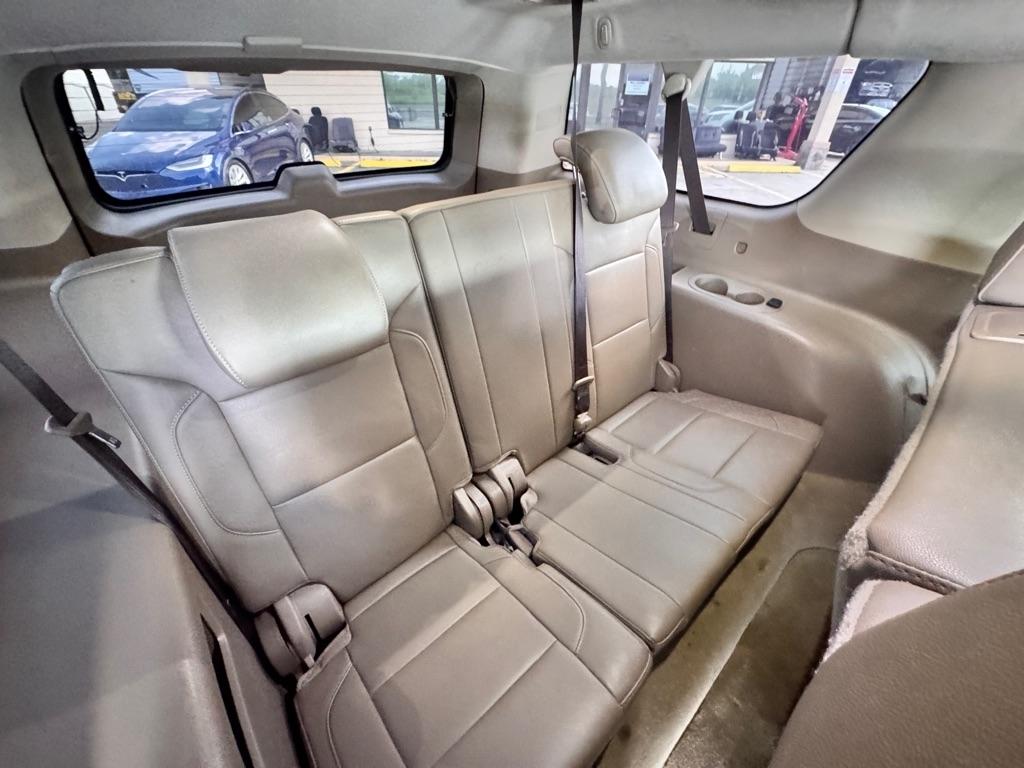 Photo 36 of 2018 Chevrolet Suburban LT for sale in Spring, TX