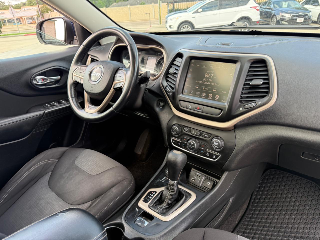 Photo 24 of 2015 Jeep Cherokee Latitude for sale in Houston, TX