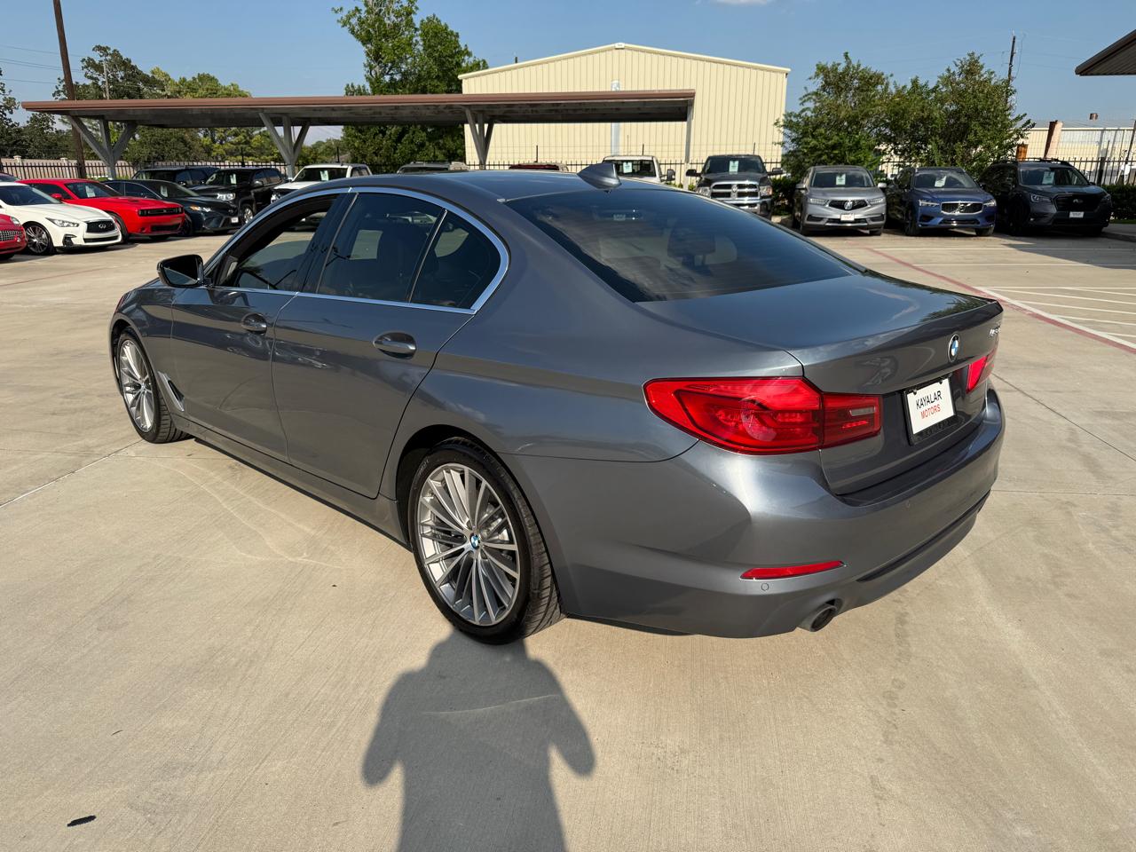Photo 7 of 2019 BMW 530i 5-series for sale in Houston, TX