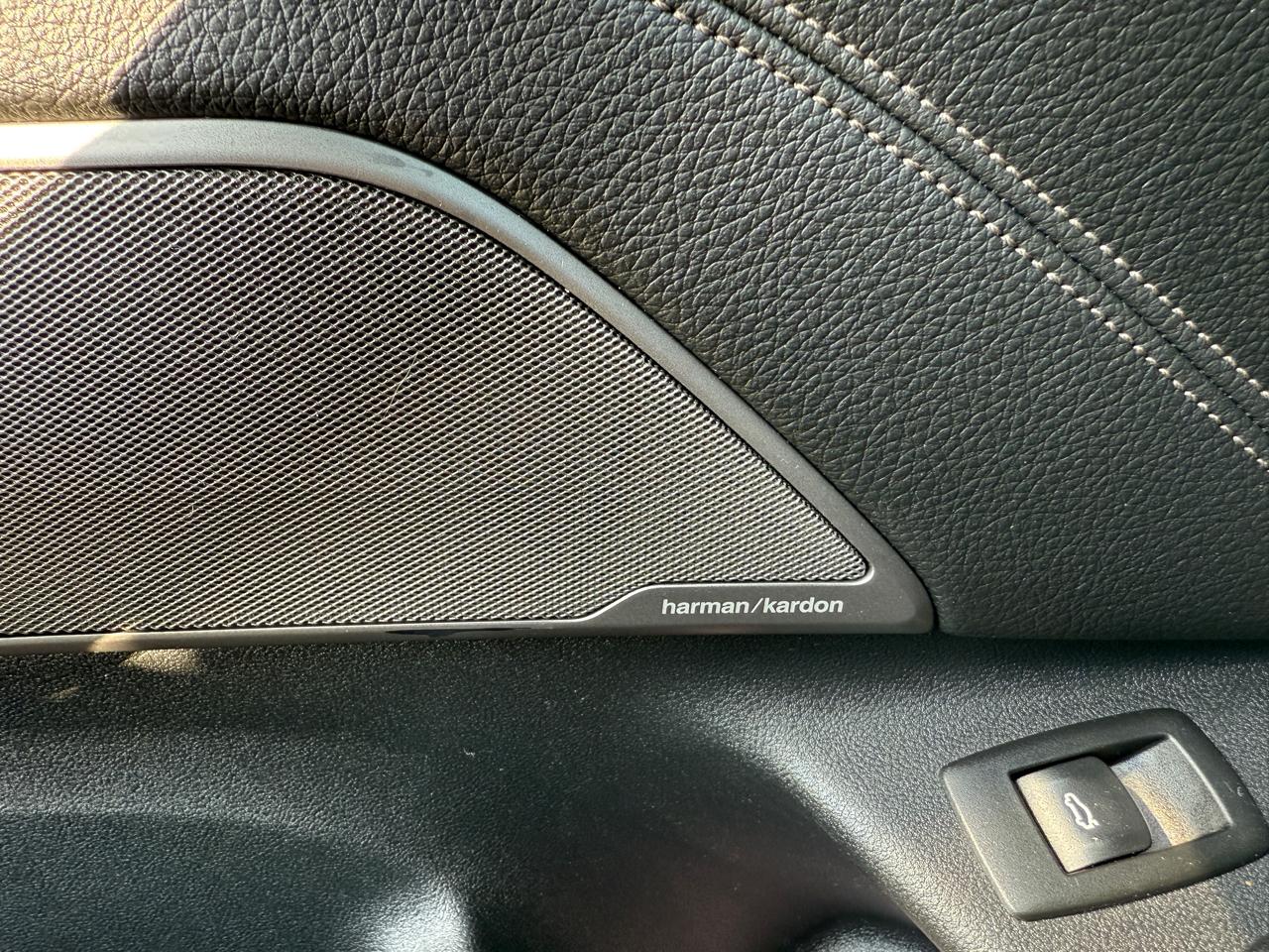 Photo 36 of 2019 BMW 530i 5-series for sale in Houston, TX